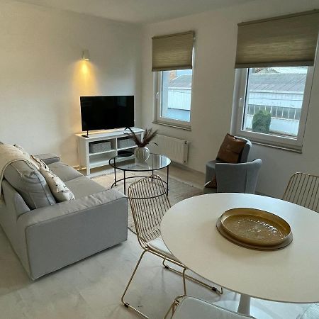 Le Relax By La Dame De Coeur - Logement Zen Urbain Намюр Екстериор снимка